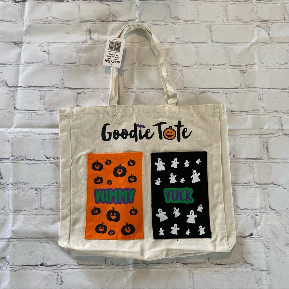 Halloween trick or treat canvas tote bag